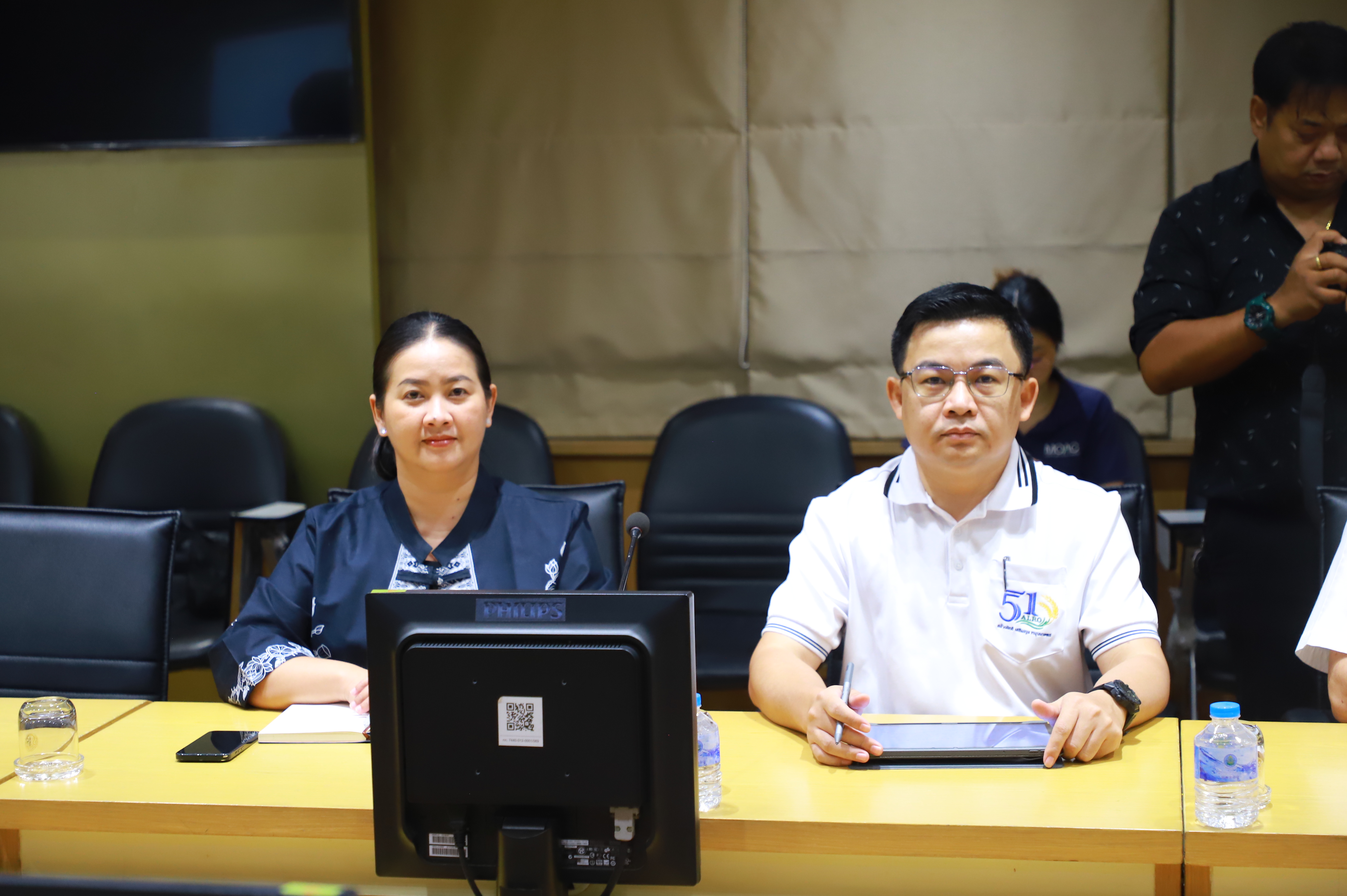 title - ส.ป.ก. ร่วมประชุมเตรียมความพร้อมจัดทำบันทึกข้อตกลงความร่วมมือว่าด้วยการควบคุมการเผาในพื้นที่เกษตรกรรมเพื่อป้องกันและแก้ไขปัญหา PM2.5 และหมอกควันข้ามแดน และการจัดการน้ำในพื้นที่เสี่ยงจากมลพิษข้ามแดน